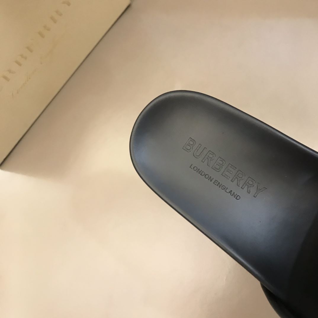 Burberry Slippers